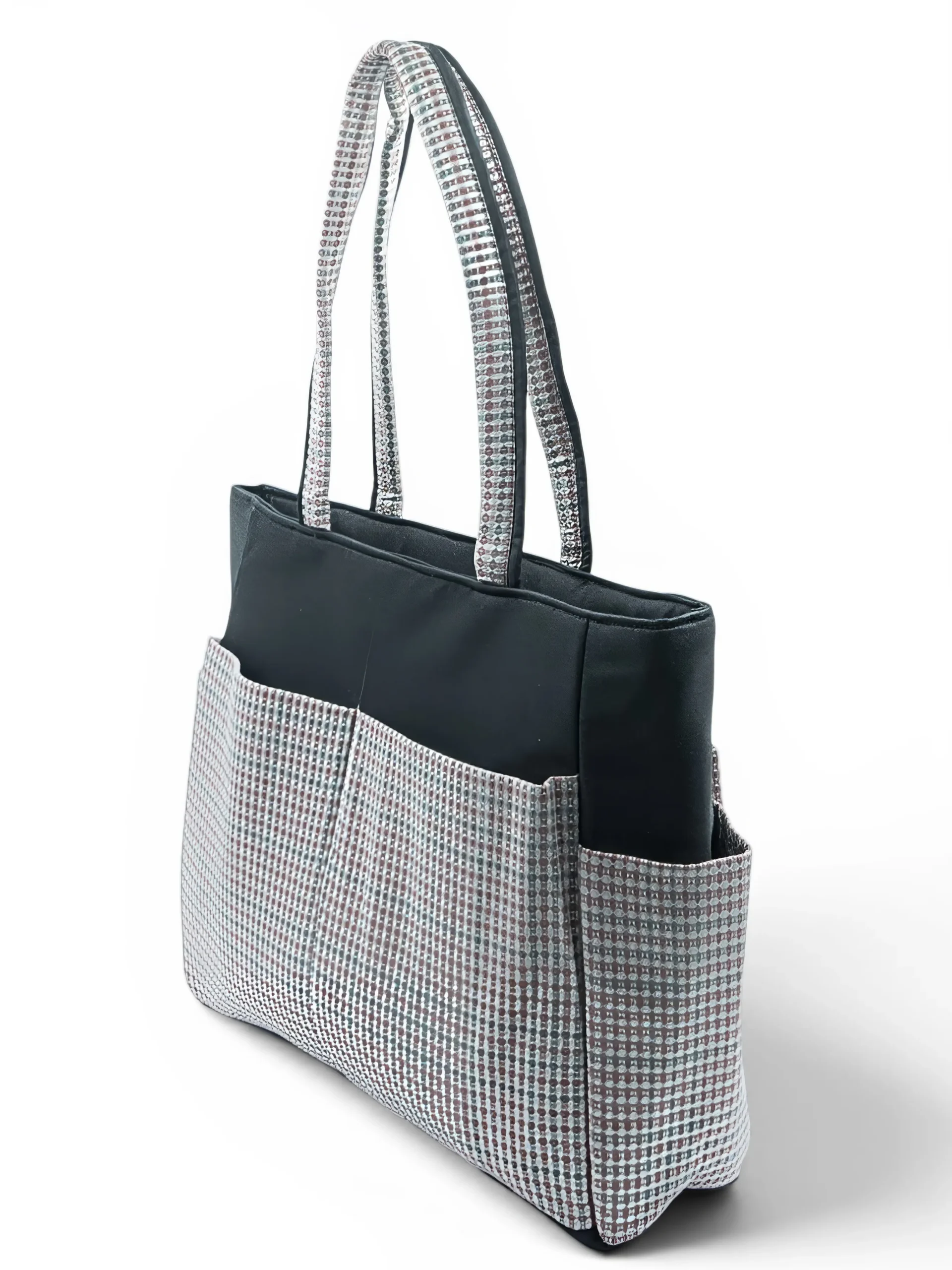 Gulmohar Carryall-0108